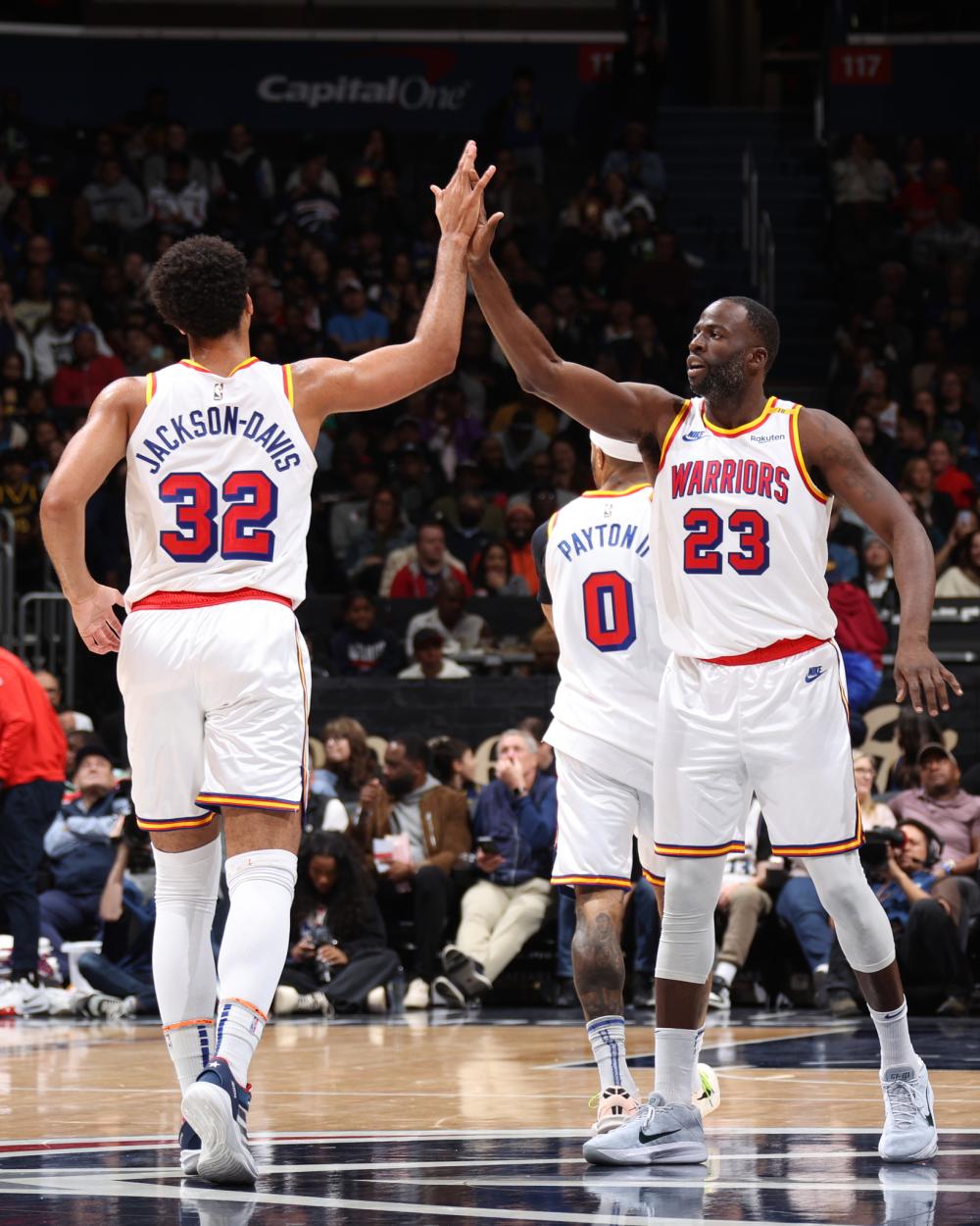 而是建立在 而是建立在